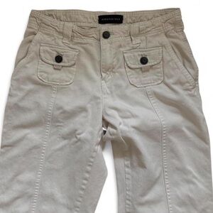 Aeropostale cream low-rise flared pants 🍦